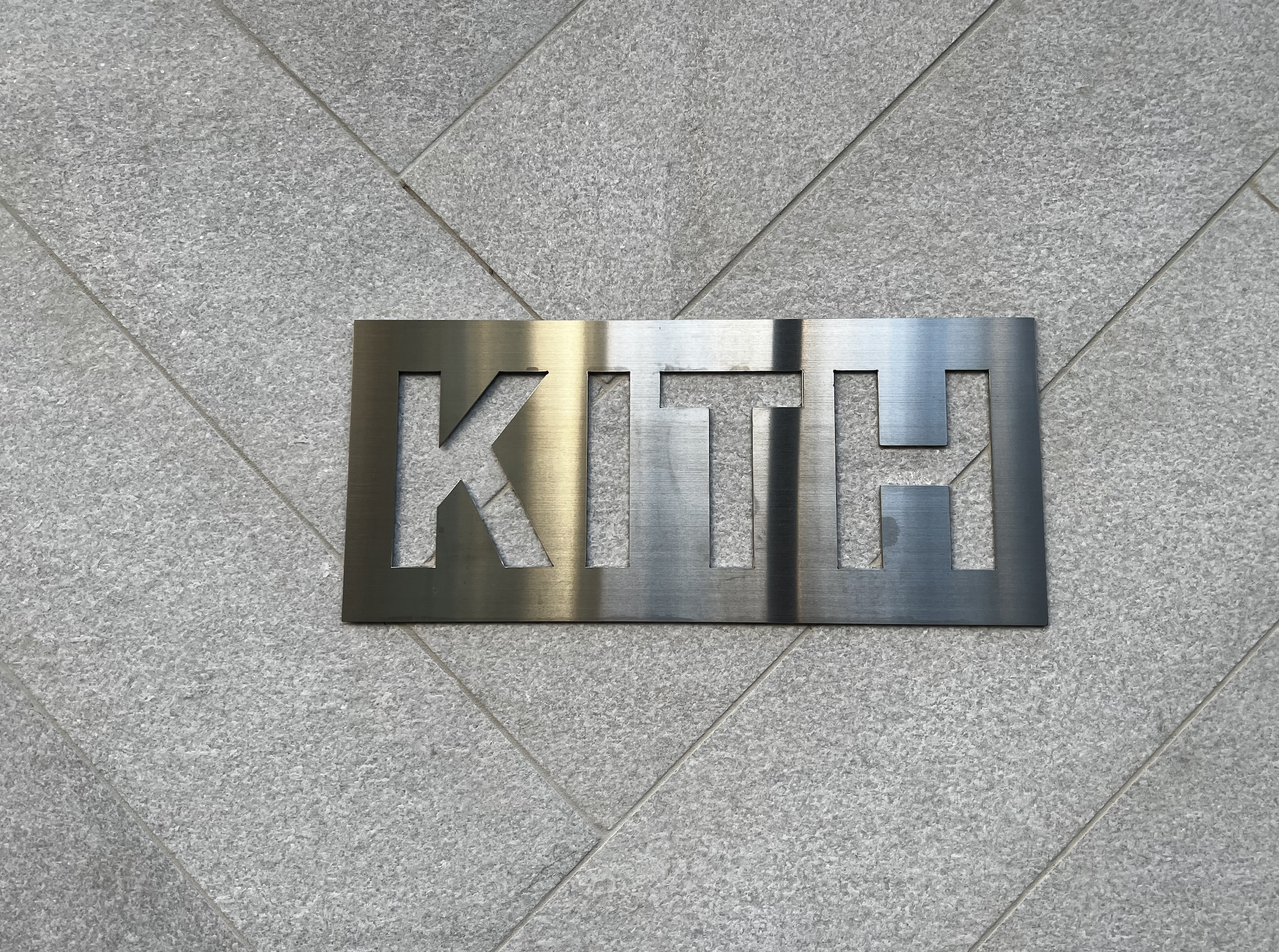 KITH　ロゴ